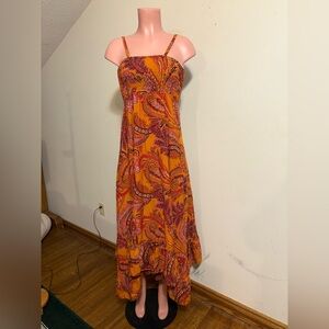 Earthbound Trading Co. small bohemian-style dress orange and red paisley print‎
